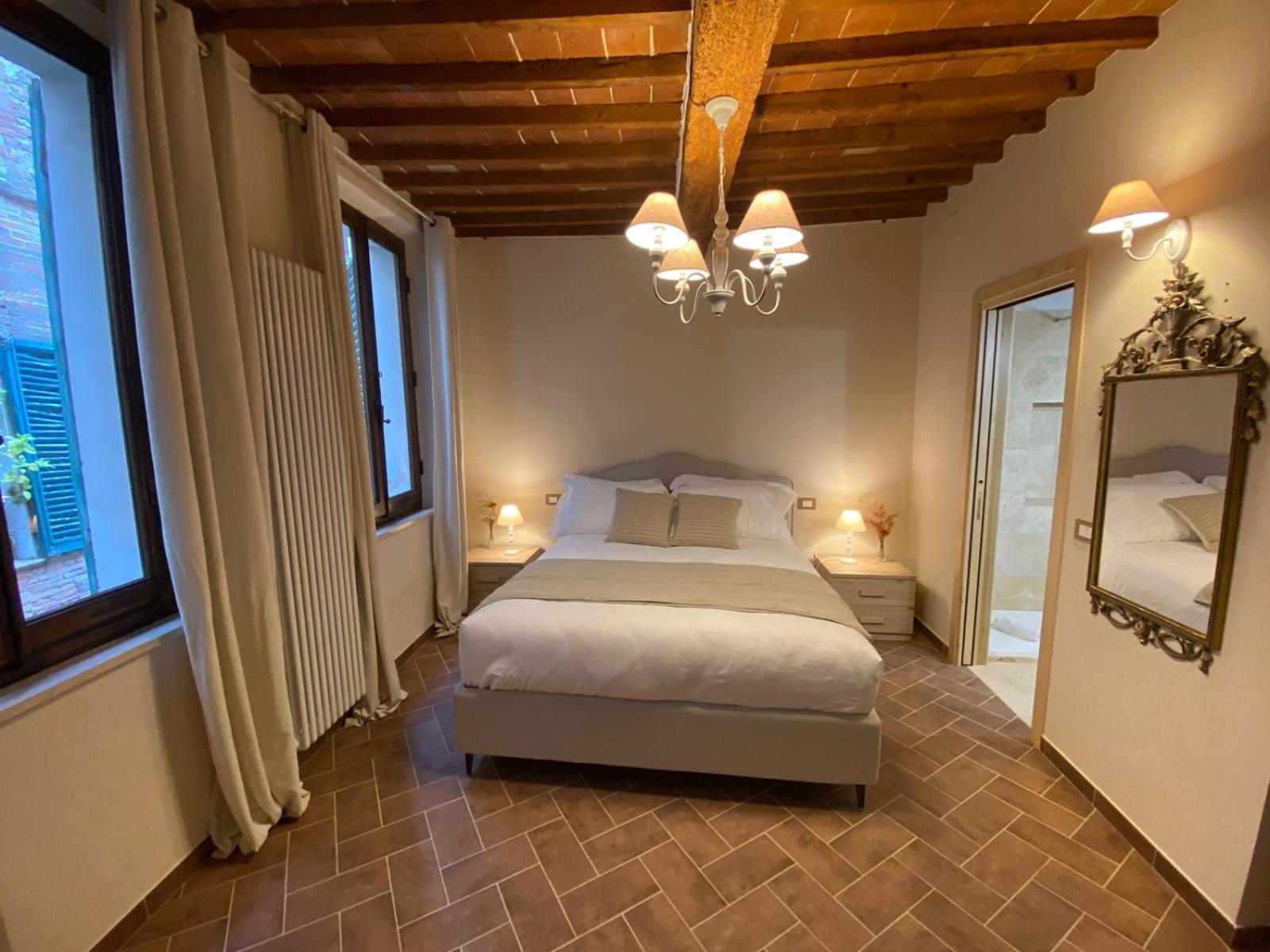 Lastamperia19 Camere-Rooms Montepulciano Stazione Exterior foto