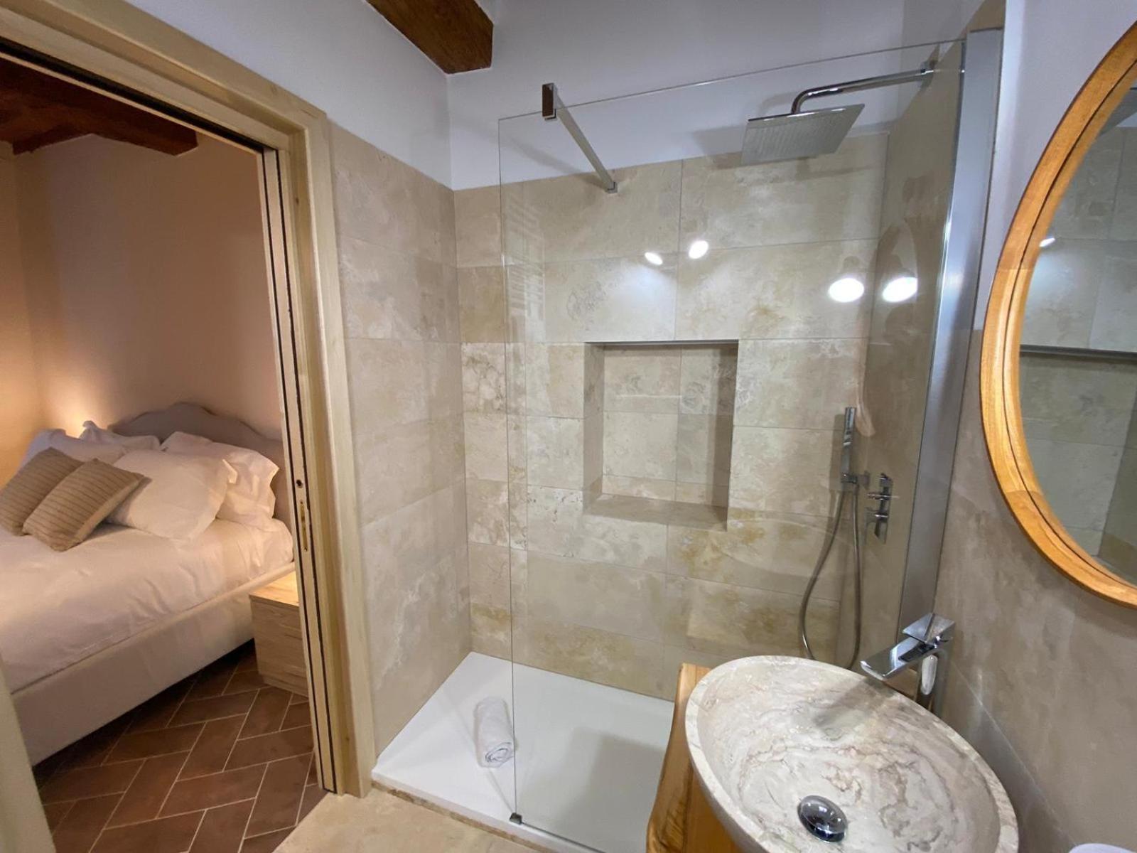 Lastamperia19 Camere-Rooms Montepulciano Stazione Exterior foto