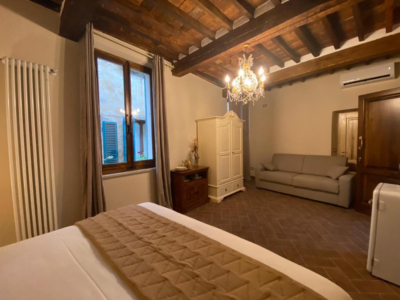 Lastamperia19 Camere-Rooms Montepulciano Stazione Exterior foto